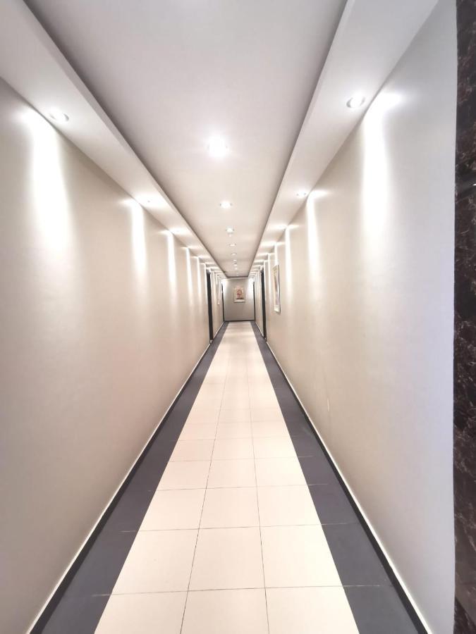 Ashbonh Hotel Suites Riade Exterior foto