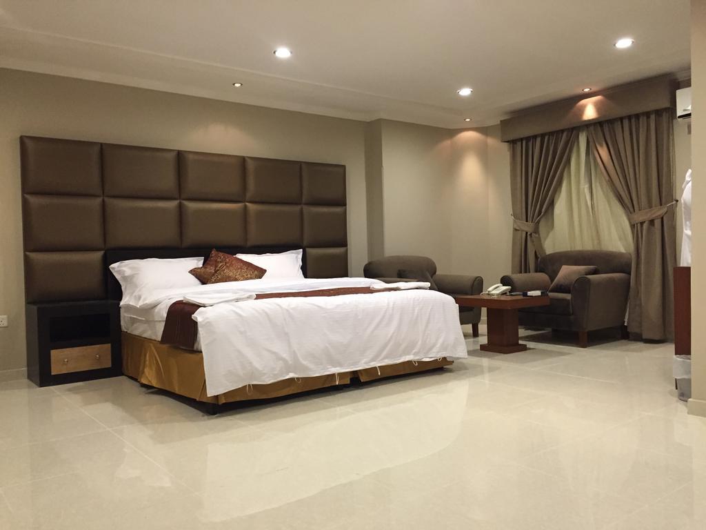 Ashbonh Hotel Suites Riade Quarto foto